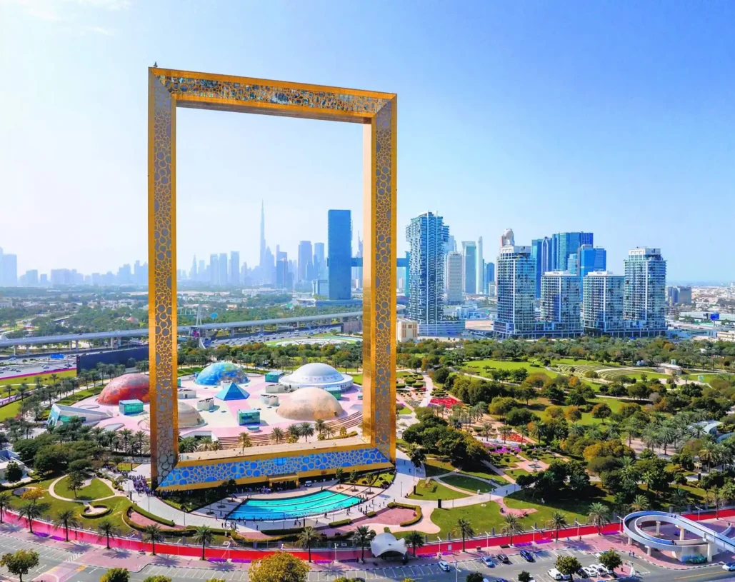 shutterstock_2414539851_ss_non-editorial_dcx0bm-sc